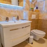 Ferienhaus Zentrumsnahes Mit Privatparkplatz, Eintrittskarten Fuer Bootsausflug Und Aquarium Novi Vinodolski